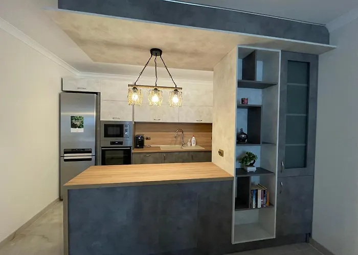 アパート Lux ヴァルナ